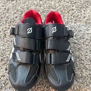 Peloton Cycling Shoes with clips on them Sz 38.